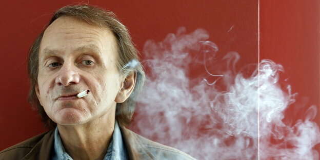 Der französische Schriftsteller Michel Houellebecq Der französische Schriftsteller Michel Houellebecq