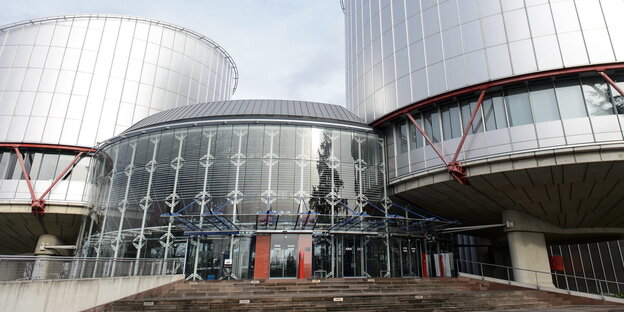 Das Gebäude des Europäischen Gerichtshofes für Menschenrechte Das Gebäude des Europäischen Gerichtshofes für Menschenrechte