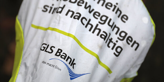 Fahrradsattelschutz mit GLS-Werbung Fahrradsattelschutz mit GLS-Werbung