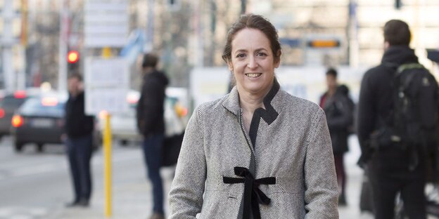 Eine Frau, Gemma Michalski Eine Frau, Gemma Michalski