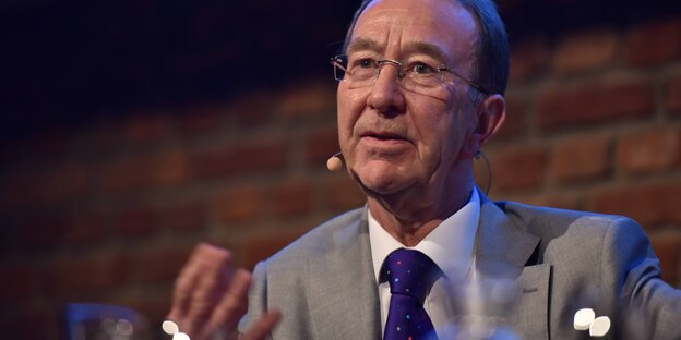 Ian Kershaw Ian Kershaw