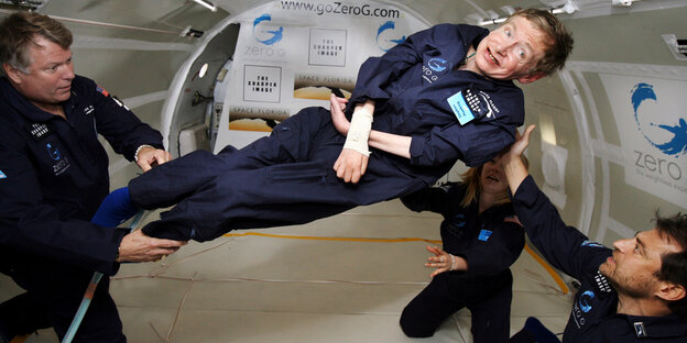 Stephen Hawking in der Schwerelosigkeit Stephen Hawking in der Schwerelosigkeit