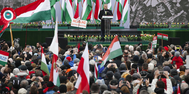 Viktor Orbán bei seiner Rede am Donnerstag Viktor Orbán bei seiner Rede am Donnerstag