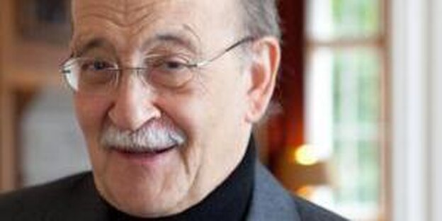 Moishe Postone Moishe Postone