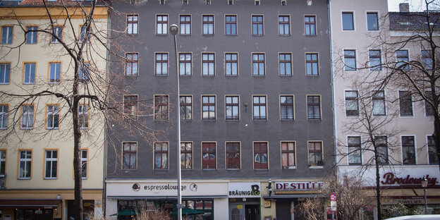 Hausfassade vom Mehringdamm 67 Hausfassade vom Mehringdamm 67