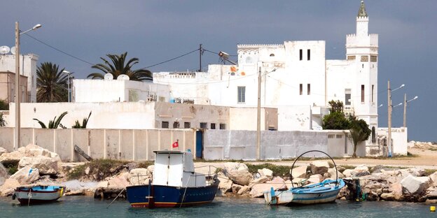 Boote vor Sidi Bou Said in Tunesien Boote vor Sidi Bou Said in Tunesien