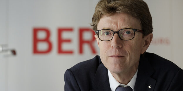 flughafenchef Engelbert Lütke Daldrup in seinem Büro flughafenchef Engelbert Lütke Daldrup in seinem Büro