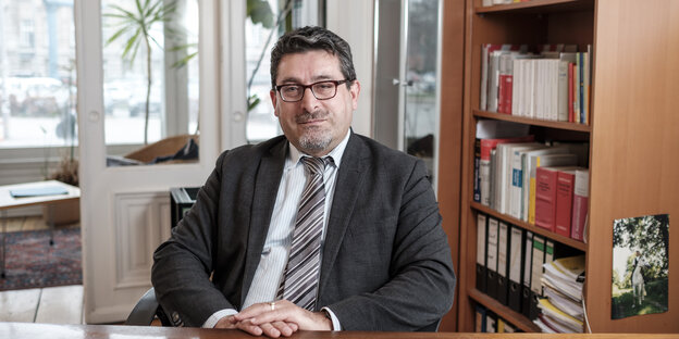 der Hamburger Rechtsanwalt Mahmut Erdem der Hamburger Rechtsanwalt Mahmut Erdem