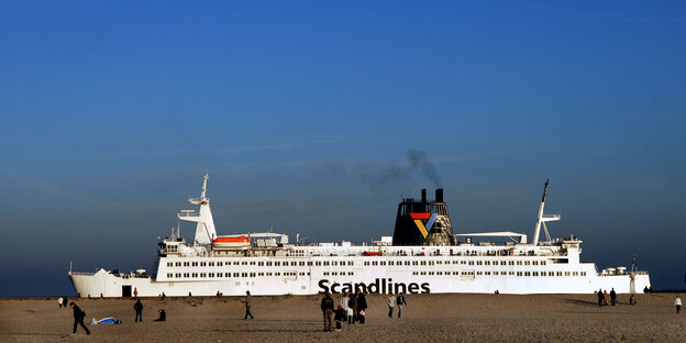 Großes "Scandlines"-Schiff Großes "Scandlines"-Schiff