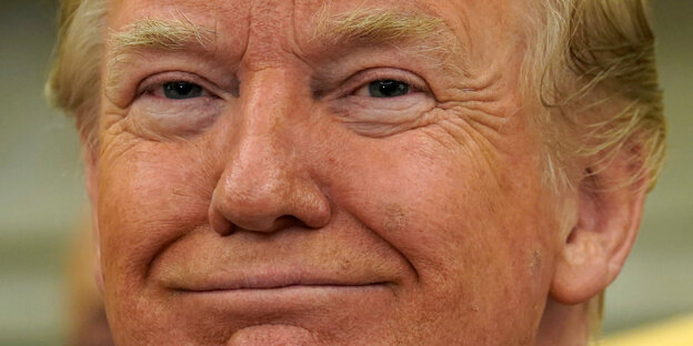 Donald Trumps Gesicht ganz nah