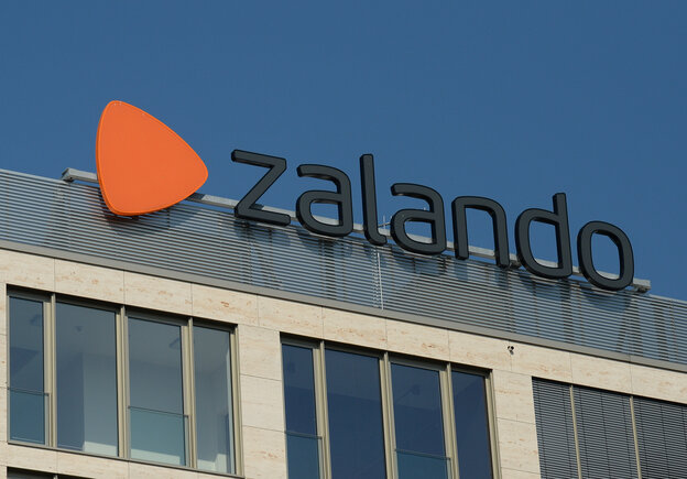 Gebäude mit Zalando-Schriftzug Gebäude mit Zalando-Schriftzug