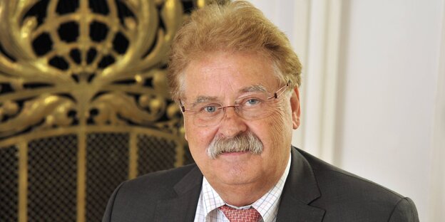 Elmar Brok im Porträt Elmar Brok im Porträt
