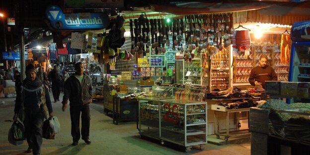 Einkaufstraße in der Altstadt von Amman Einkaufstraße in der Altstadt von Amman