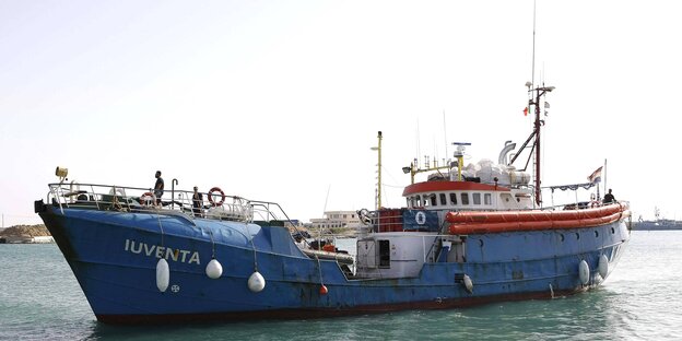 Das Seenotrettungsschiff „Iuventa“ Das Seenotrettungsschiff „Iuventa“