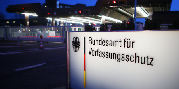 Das Bundesamt für Verfassungsschutz. Das Bundesamt für Verfassungsschutz.