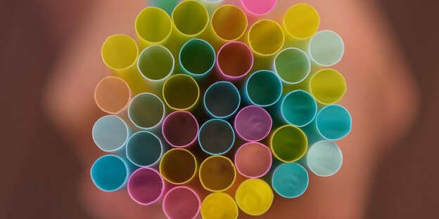 Plastikstrohhalme Plastikstrohhalme