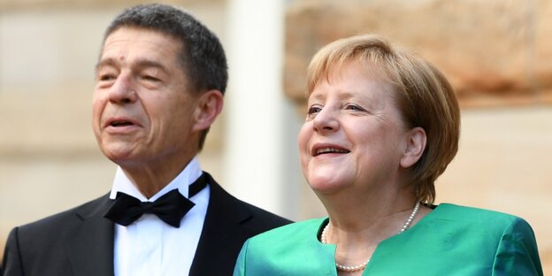 Die Köpfe von Angela Merkel und Joachim Sauer Die Köpfe von Angela Merkel und Joachim Sauer