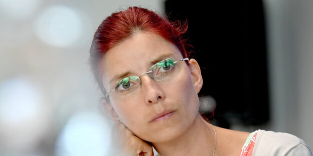 Diana Golze mit nachdenklichem Blick Diana Golze mit nachdenklichem Blick