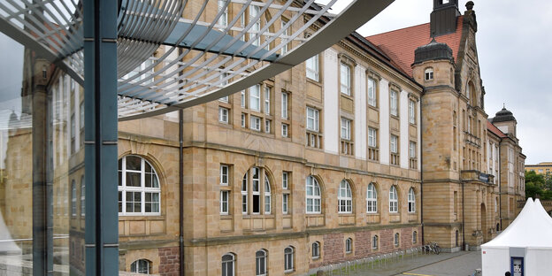 Ein Gebäude Ein Gebäude