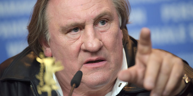 Gérard Depardieu bei einer Pressekonferenz in Berlin Gérard Depardieu bei einer Pressekonferenz in Berlin