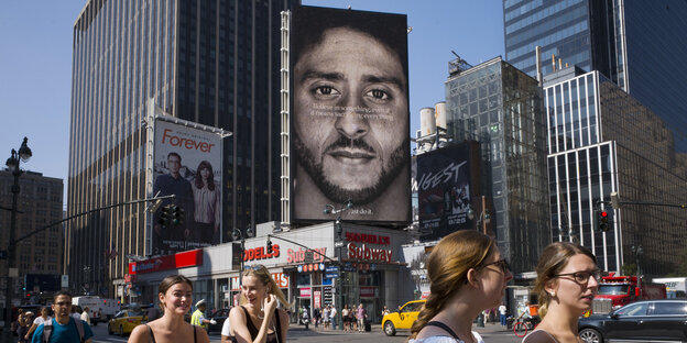 Nike-Werbung mit Colin Kaepernick Nike-Werbung mit Colin Kaepernick
