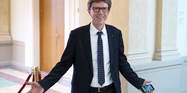 Flughafenchef Engelbert Lütke Daldrup im Abgeordnetenhaus Flughafenchef Engelbert Lütke Daldrup im Abgeordnetenhaus