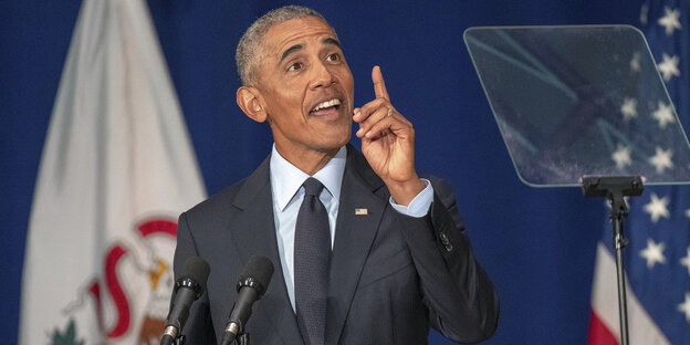 Barack Obama spricht Barack Obama spricht