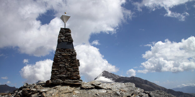 Steingebilde in den Alpen