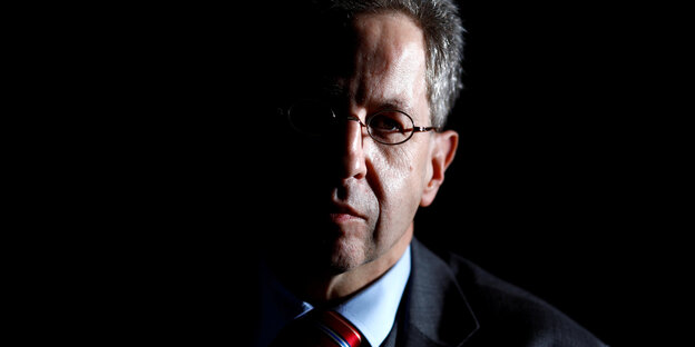 Maaßen steht im Halbdunkeln Maaßen steht im Halbdunkeln