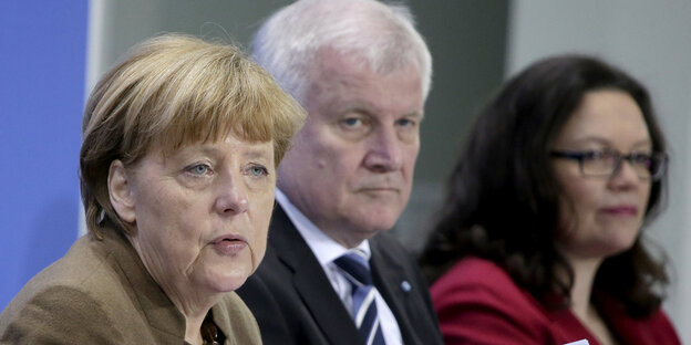 Merkel, Seehofer und Nahles in einer Reihe Merkel, Seehofer und Nahles in einer Reihe