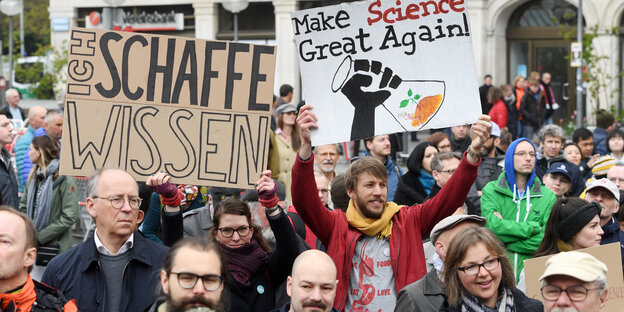 Demonstration für Wissenschaft und Forschung