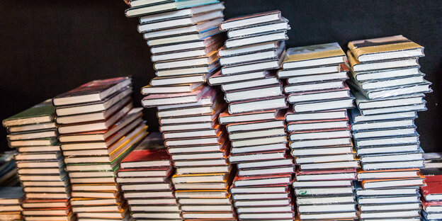 Bücherstapel Bücherstapel
