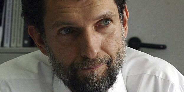 Osman Kavala im Porträt Osman Kavala im Porträt