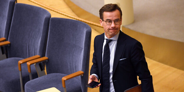 Ulf Kristersson im schwedischen Parlament Ulf Kristersson im schwedischen Parlament