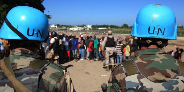Blauhelmsoldaten im Einsatz Blauhelmsoldaten im Einsatz