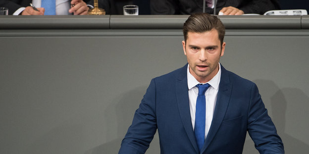 Der AfD-Abgeordnete Jan Nolte hält eine Rede Der AfD-Abgeordnete Jan Nolte hält eine Rede