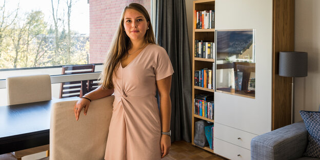 Eine Frau, Rebecca Lunderup Eine Frau, Rebecca Lunderup