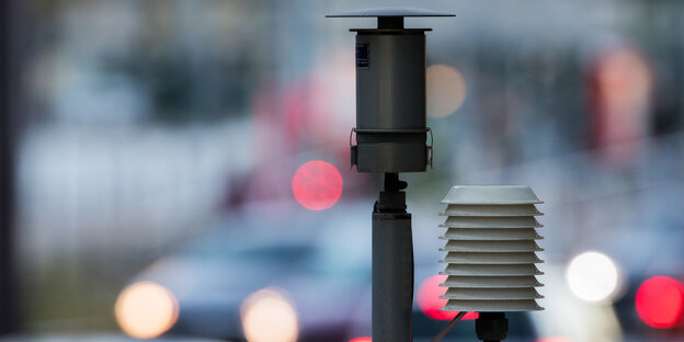 Eine Messstation im Verkehr Eine Messstation im Verkehr