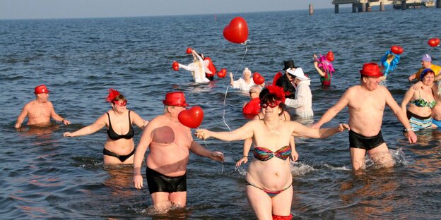 Menschen im Wasser