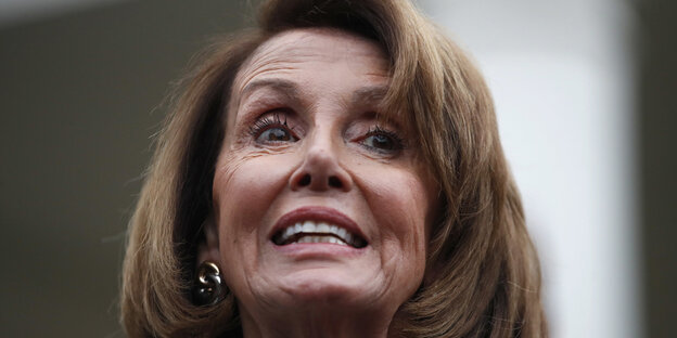 Nancy Pelosi, designierte demokratische Vorsitzende des Repräsentantenhauses Nancy Pelosi, designierte demokratische Vorsitzende des Repräsentantenhauses