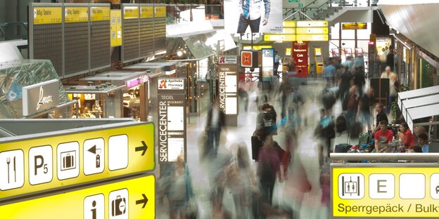 Innenhalle im Flughafen Tegel Innenhalle im Flughafen Tegel