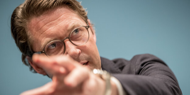 Ein Mann, Andreas Scheuer Ein Mann, Andreas Scheuer