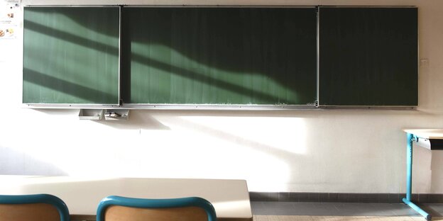 schild mit schrift schild mit schrift