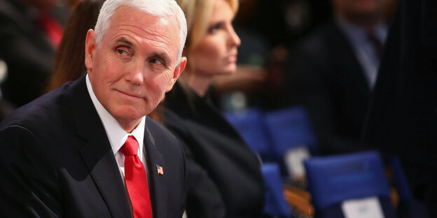 Mike Penc und Ivanka Trump Mike Penc und Ivanka Trump