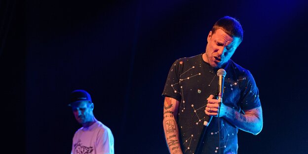 Zwei Sleaford-Mods-Musiker Zwei Sleaford-Mods-Musiker