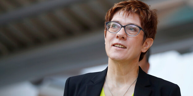 Porträt von Annegret Kramp-Karrenbauer Porträt von Annegret Kramp-Karrenbauer