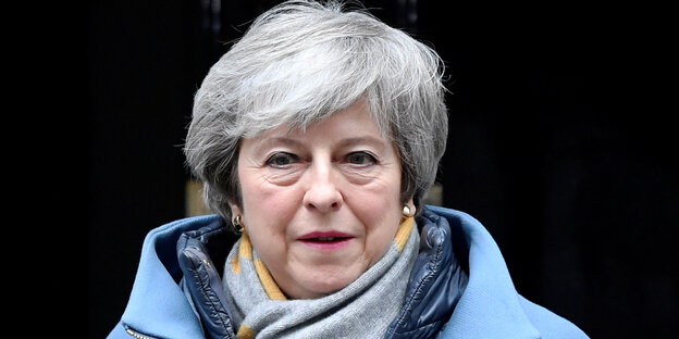 Theresa May in Jacke Theresa May in Jacke
