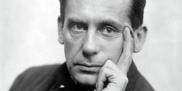 Porträt von Walter Gropius in mittleren Jahren Porträt von Walter Gropius in mittleren Jahren