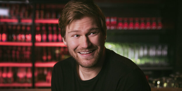 Porträt von Shahak Shapira Porträt von Shahak Shapira