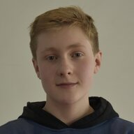 Porträtfoto von Farin Lau Porträtfoto von Farin Lau